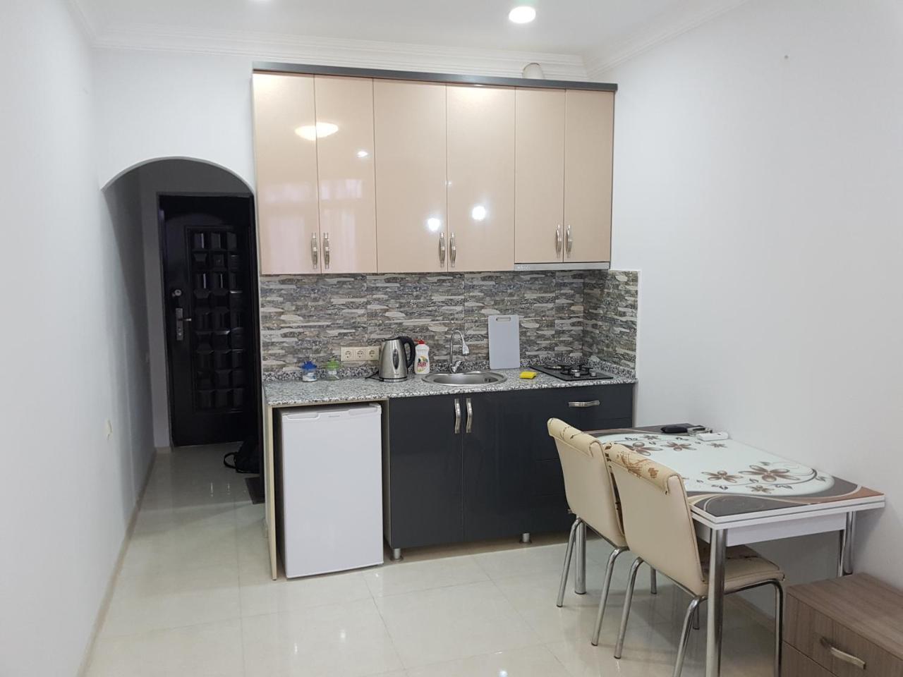 Sky-G Sea View Apartment Batumi Esterno foto