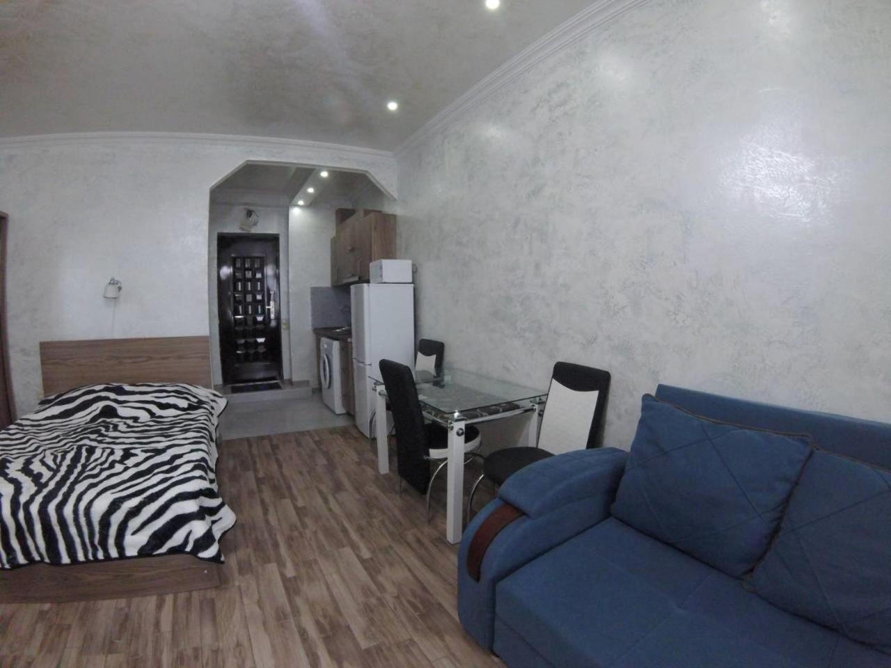 Sky-G Sea View Apartment Batumi Esterno foto